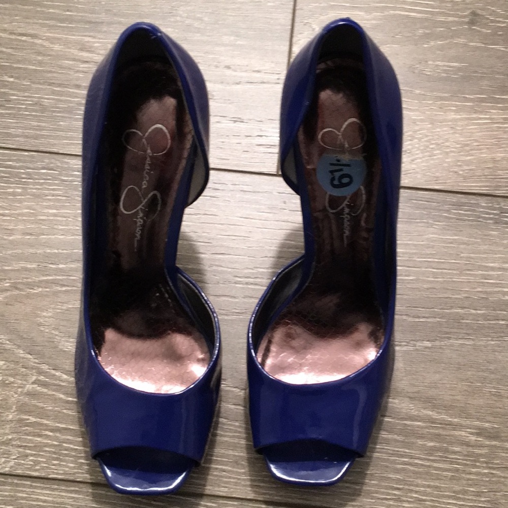 Jessica Simpson patent leather heels open toe